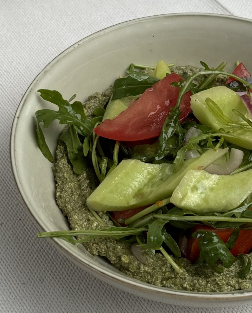 Green Salad with Pesto tarragon