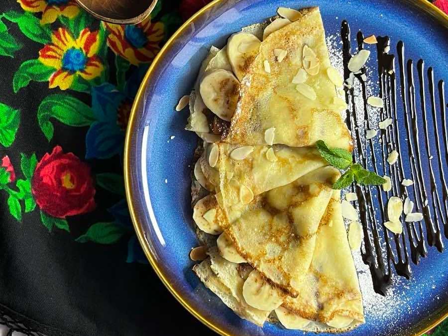Млинці з нутелою та бананом