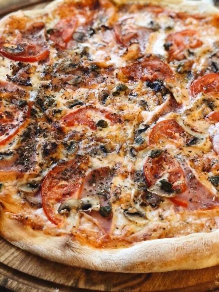Pizza "La-spezia"