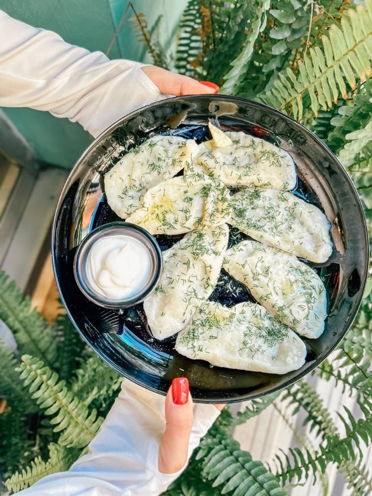 Dumplings with potatoes and mushrooms 