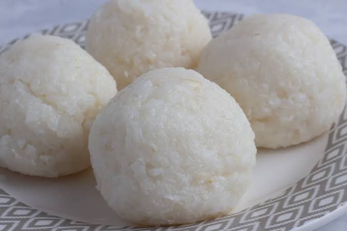 Rice balls/Tuwon Shinkafa 