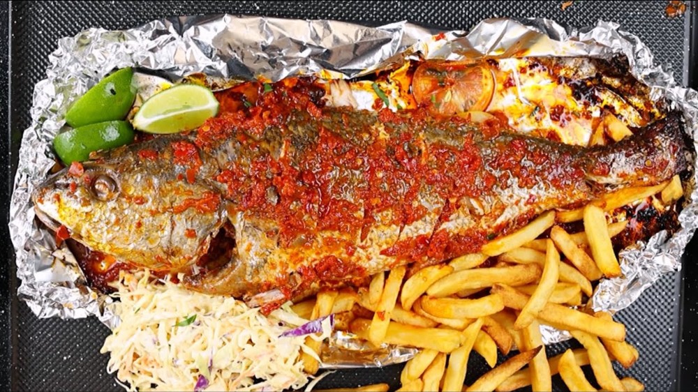 Roasted Tilapia fish with chip