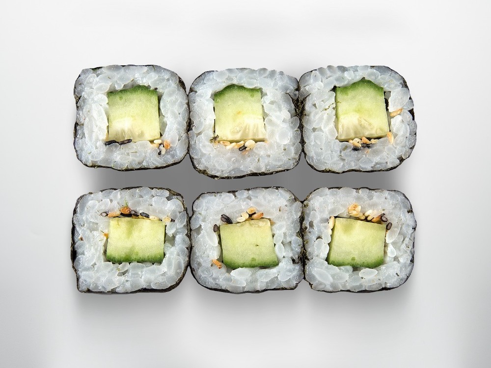 Макі з авокадо