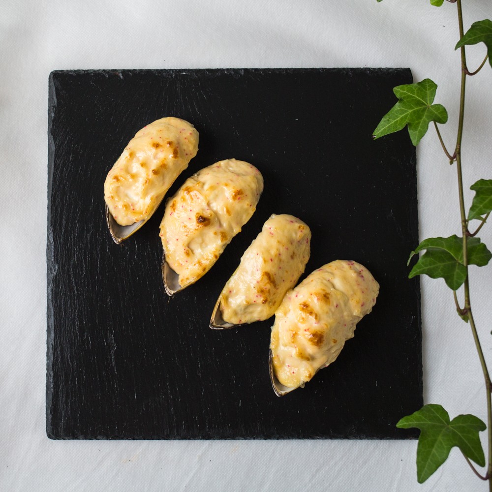 Мідії зі спайсі соусом Глово