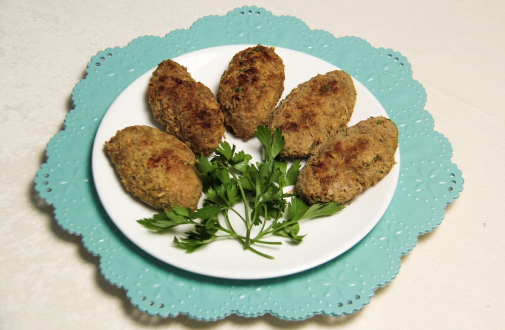 Ət Kotletləri / Мясные Kотлеты / Beef Cutlets