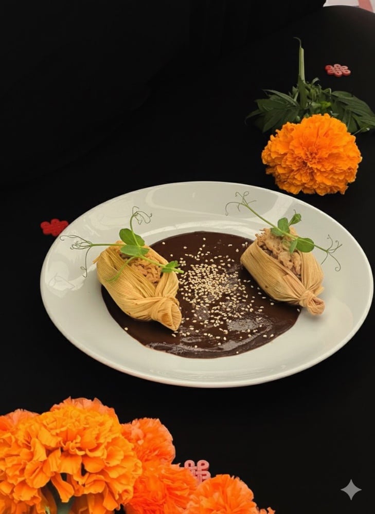 Tamales de Chepil en mole (TODOS SANTOS)