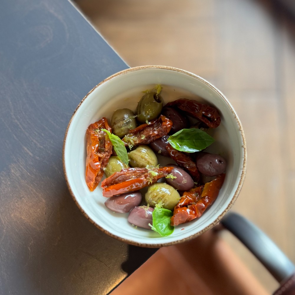 Оливки мариновані асорті