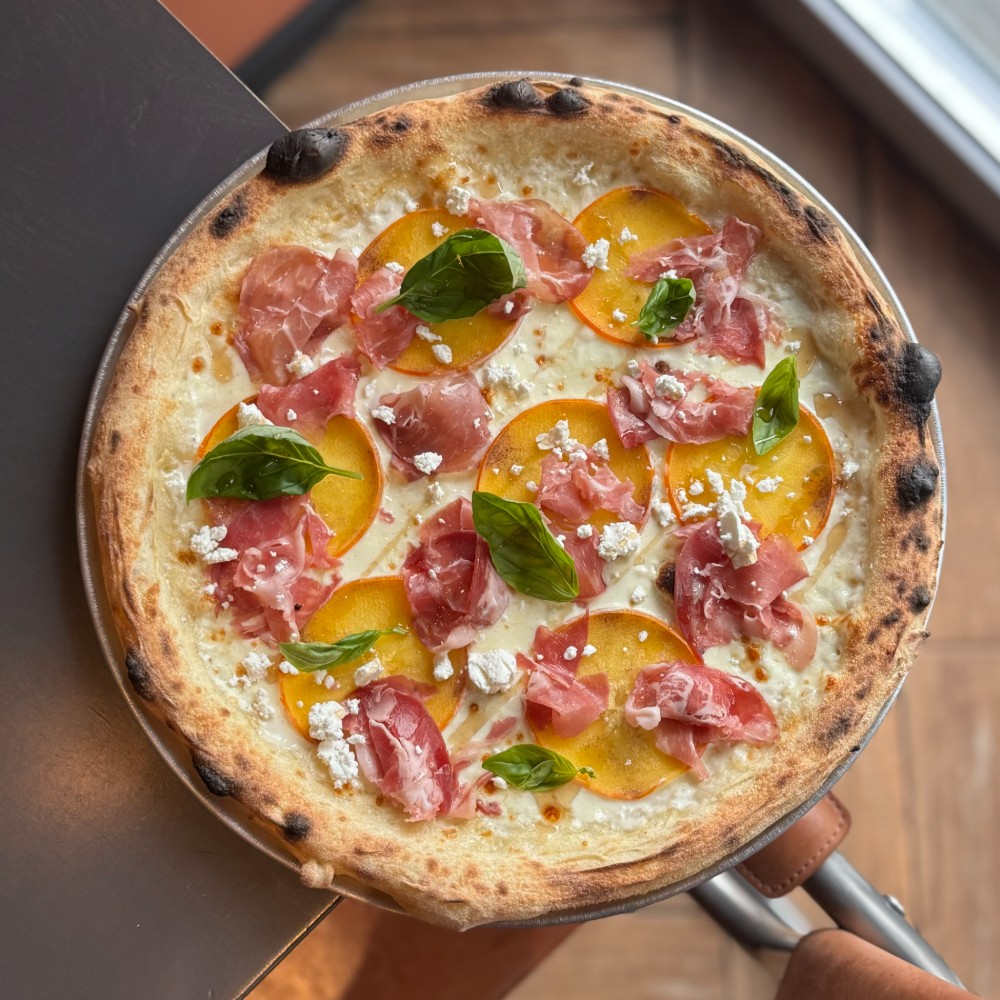 Піца з шинкою коппа та сиром фета 550г