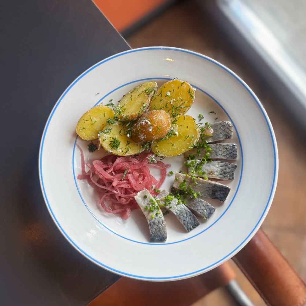 Дунайка з молодою картоплею (260г)