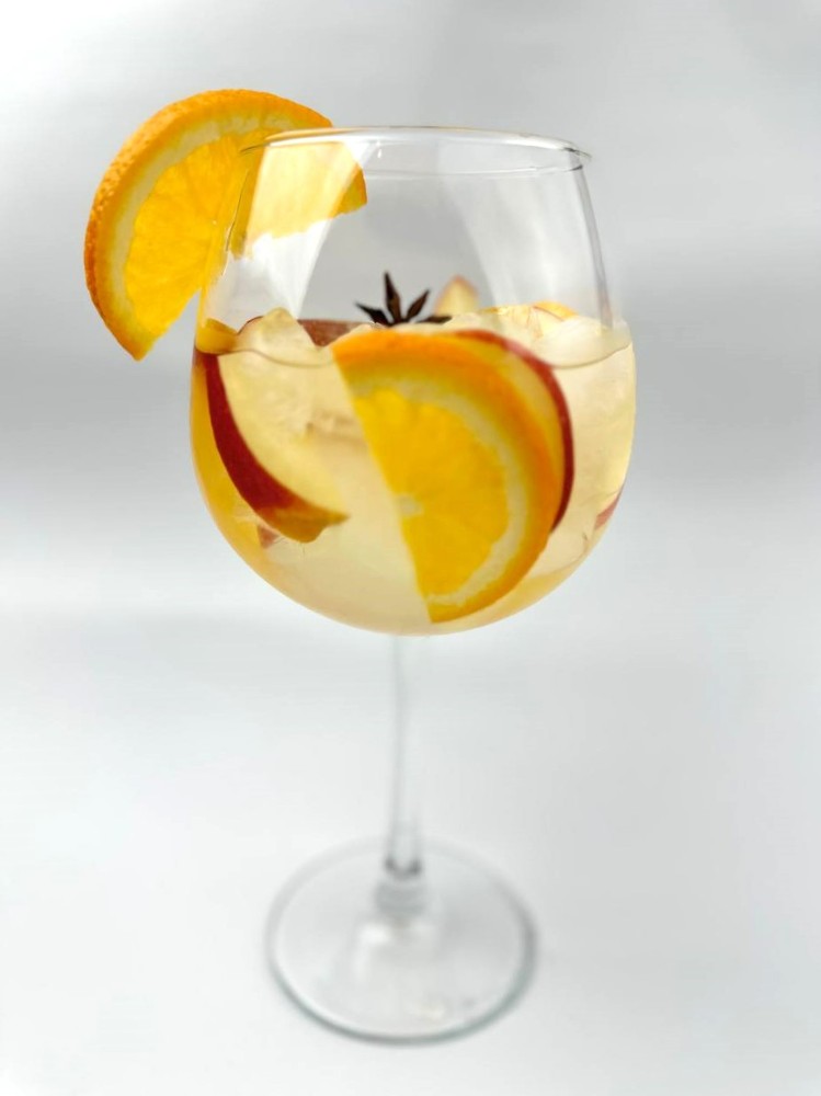 Коктейль Сангрія