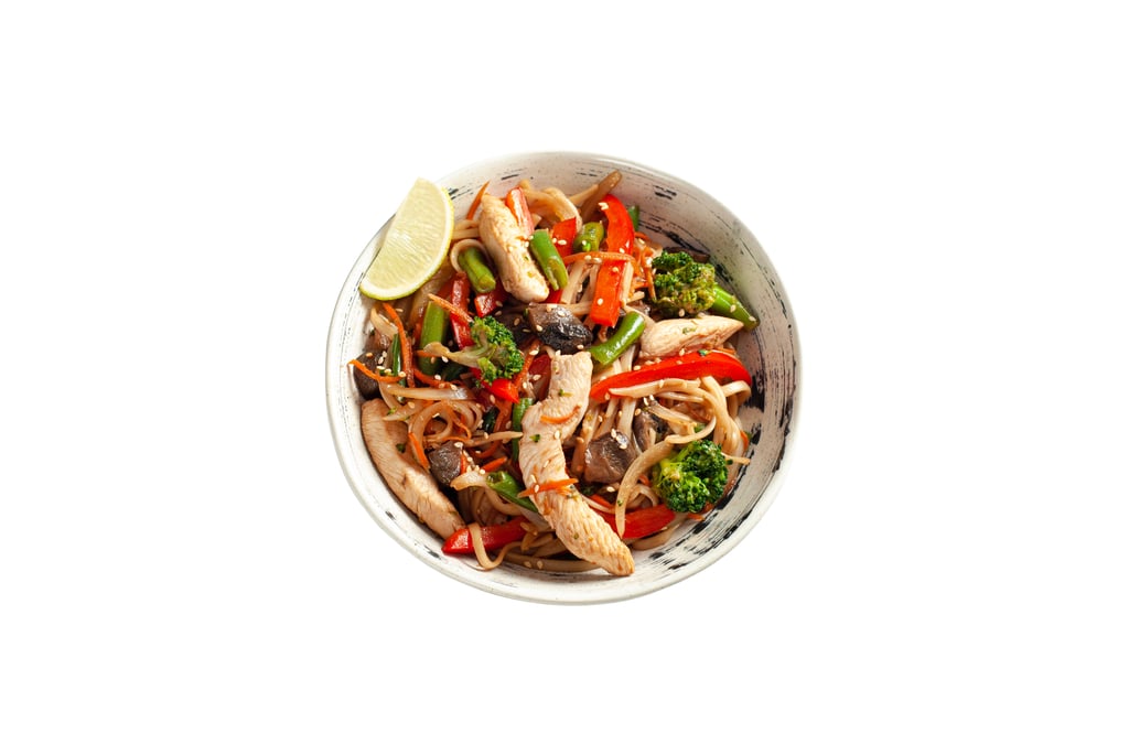 WOK з куркою, броколі та грибами