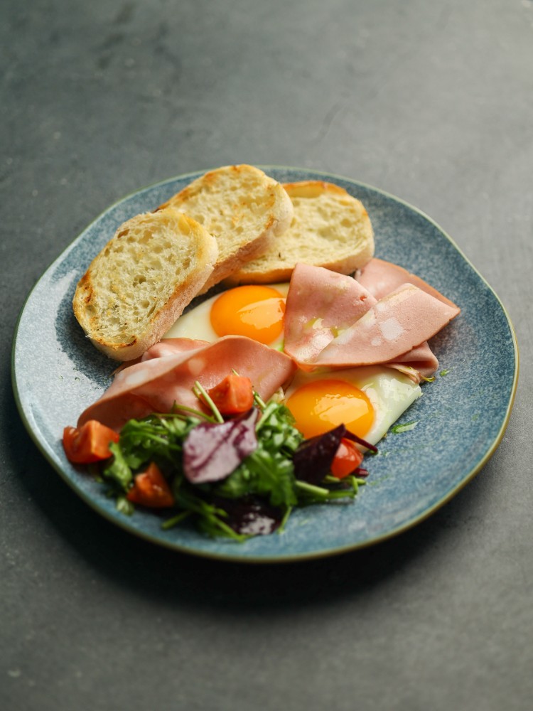 Яєчня (додатки на вибір)