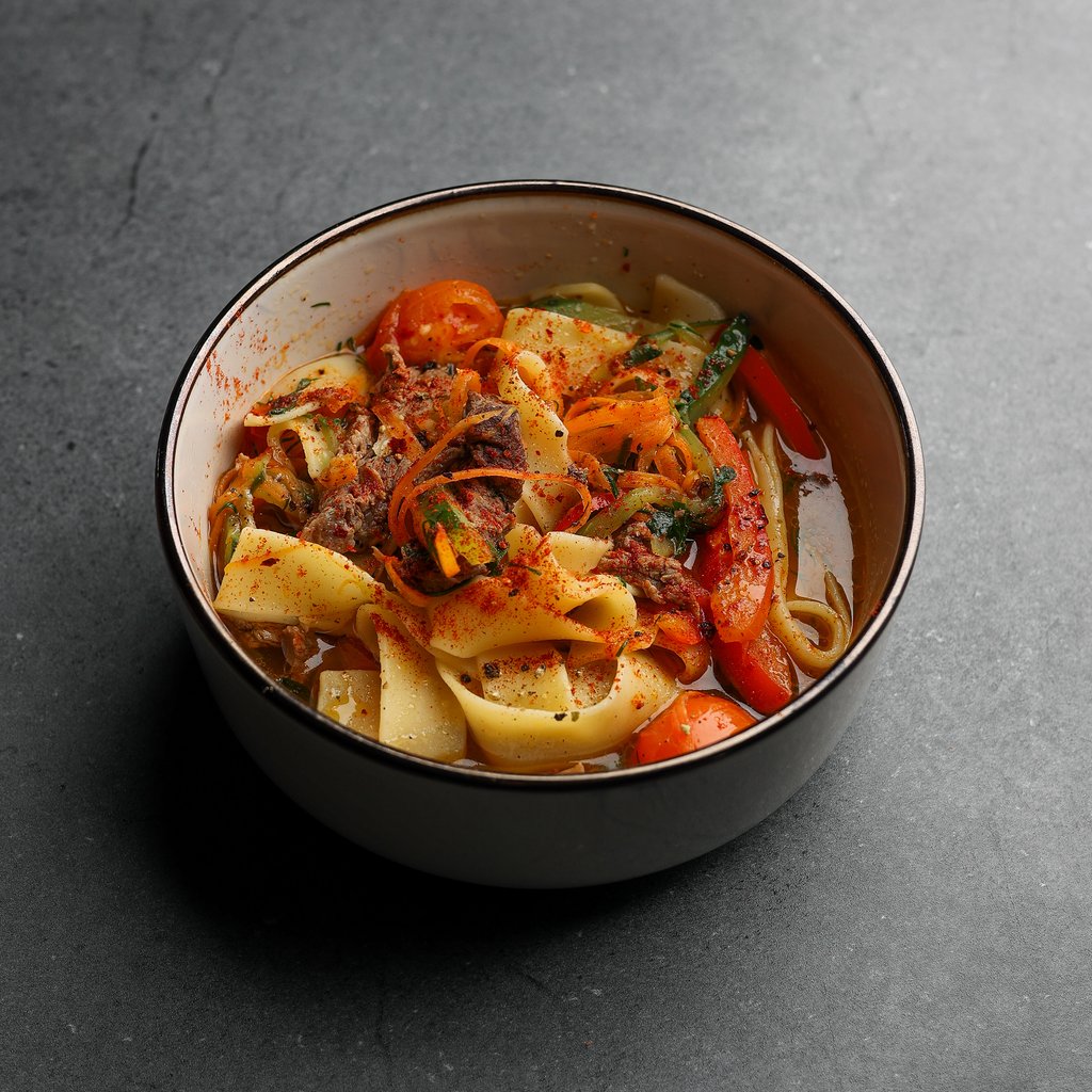 Лагман з телятиною