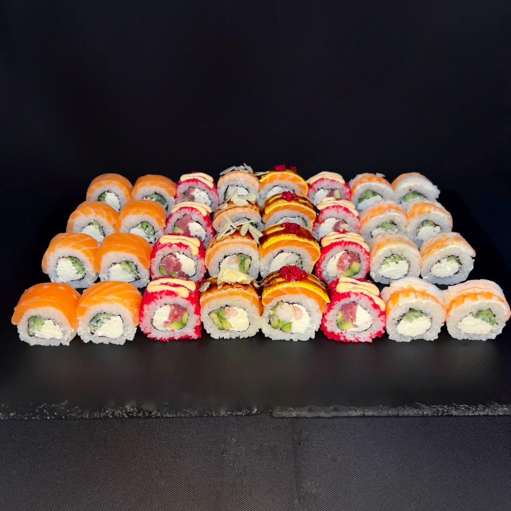 НОВИНКА! Сет Щедрий 1200г 32шт