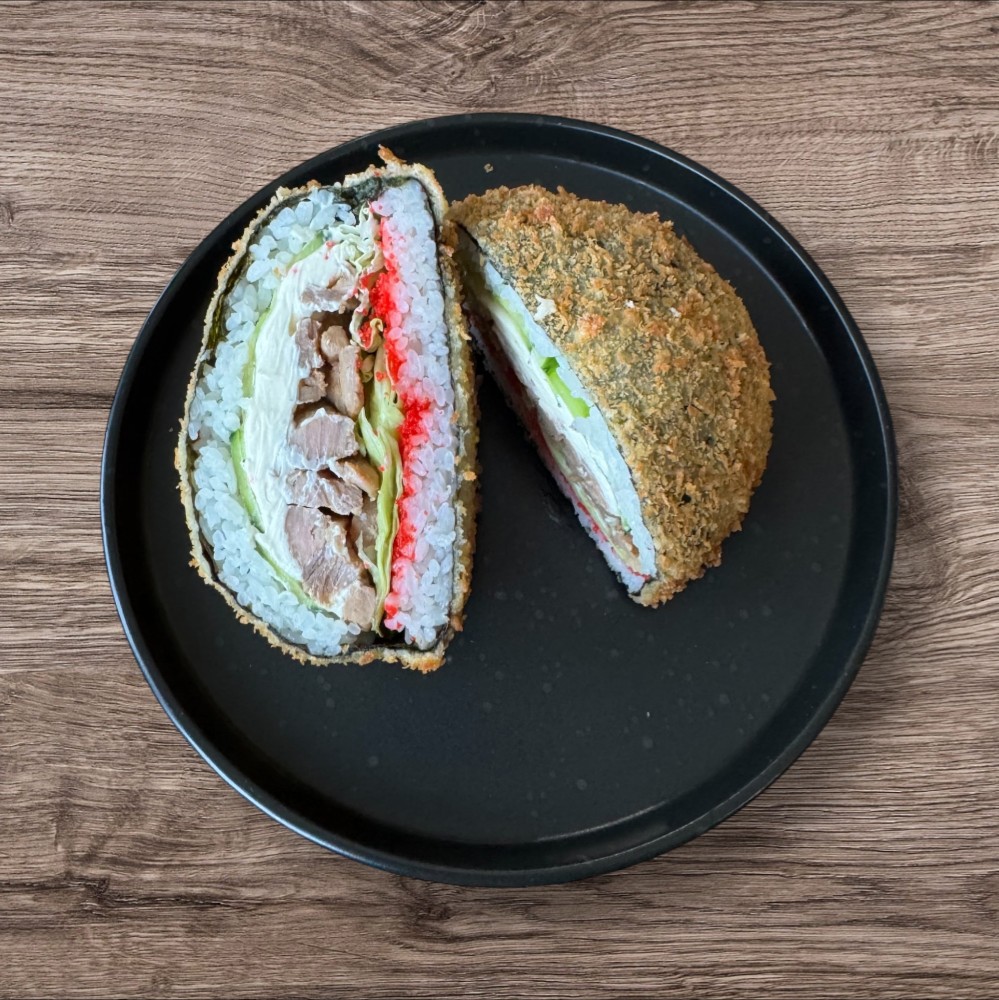 BURGER зі смаженим тунцем