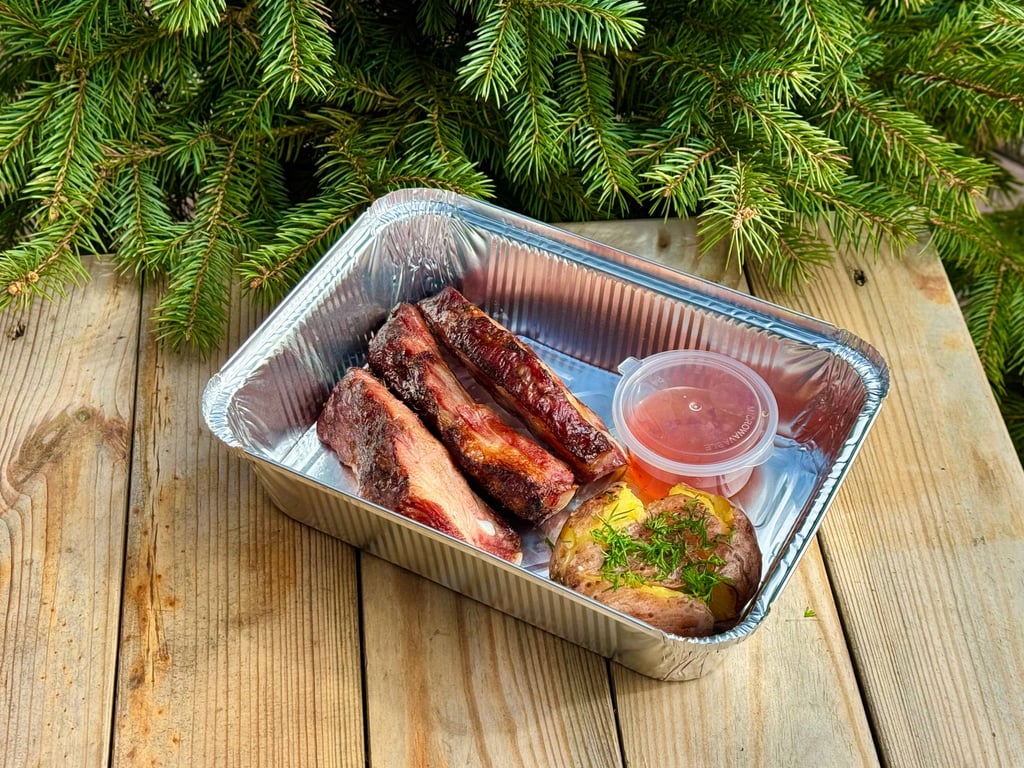 Ребра свинні копчено-смажені в глазурі світ-чилі