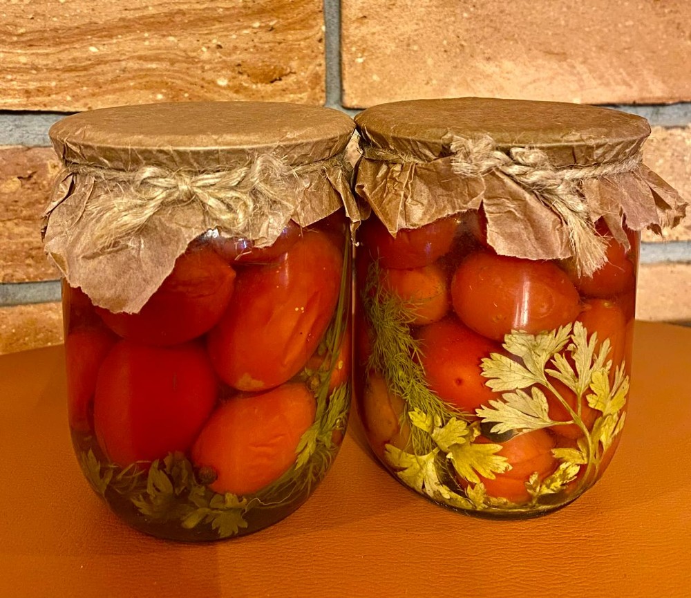 Помідорки