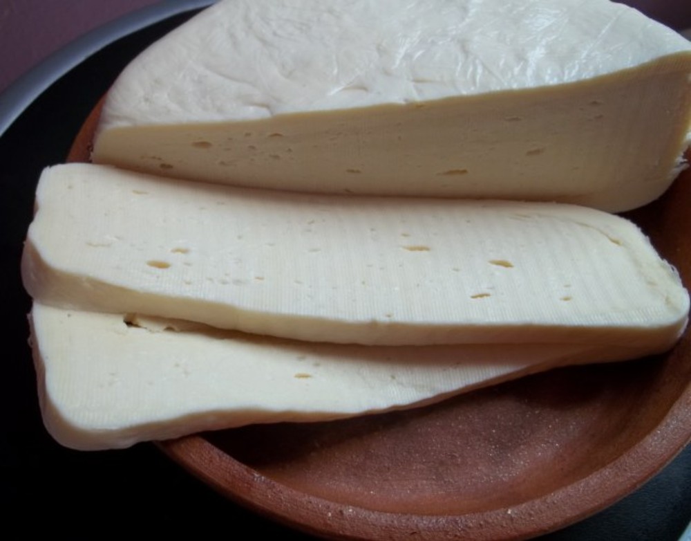 Sulguni Cheese - სულგუნი