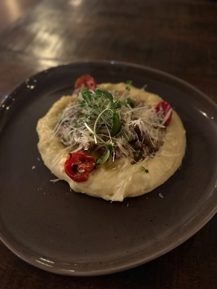 Beefstroganov with Puree - ბიფსტროგანოვი პიურე და სოკოთი