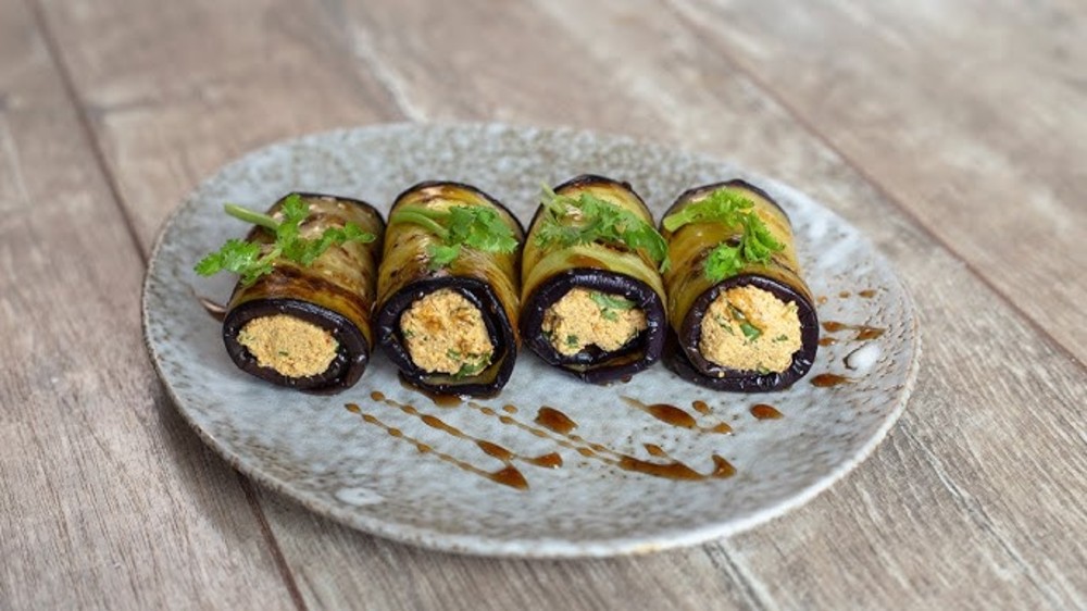 Eggplant with walnuts - ნიგვზიანი ბადრიჯანი