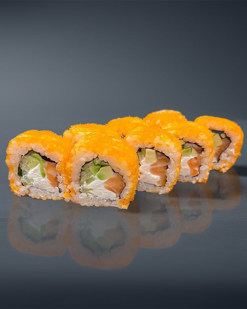 Філадельфія з лососем в ікрі (265г)