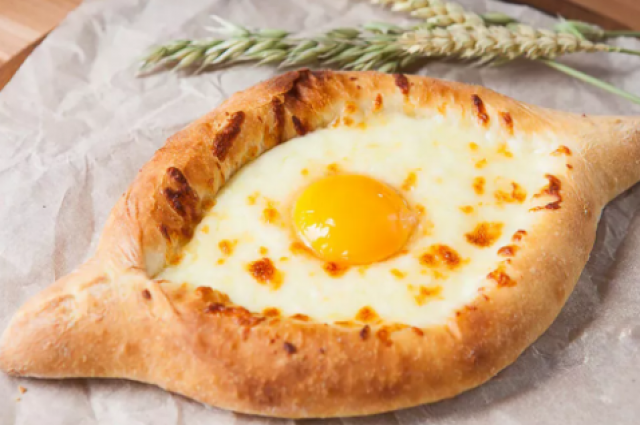 Хачапурі по аджарськи