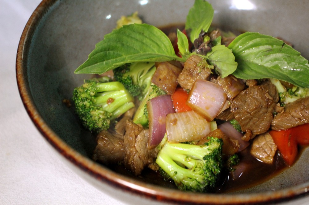 BEEF BROCCOLI
