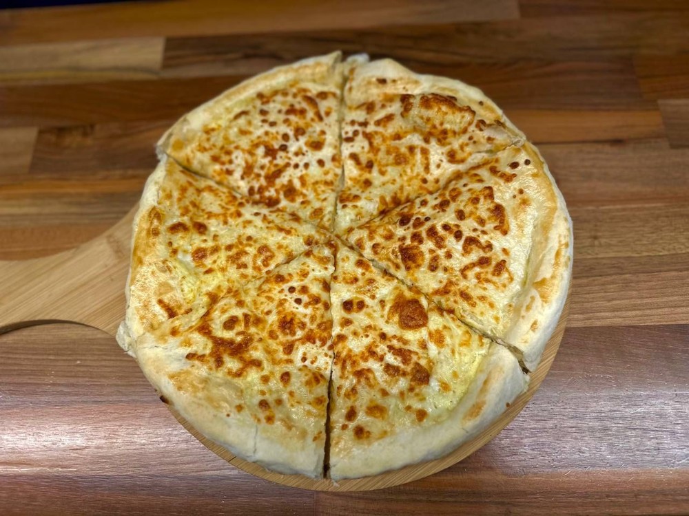 იმერული ხაჭაპური/Khachapuri „Imeruli“ 