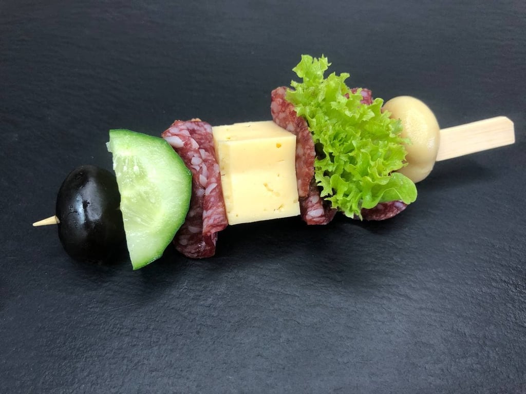 Шпажка салямі