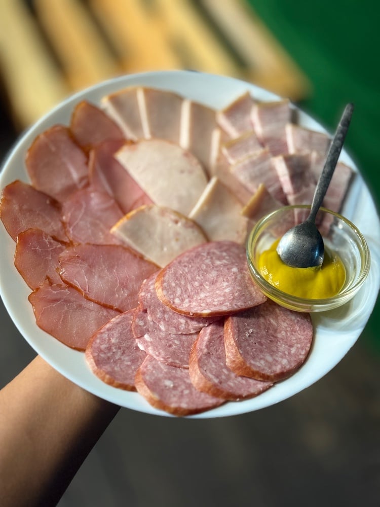 Мясна тарілка