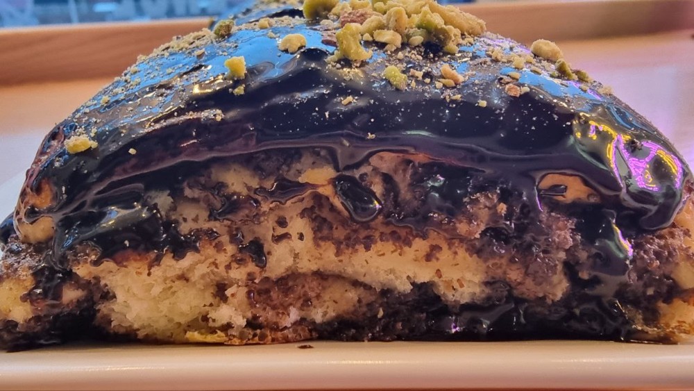 Булочка з маком