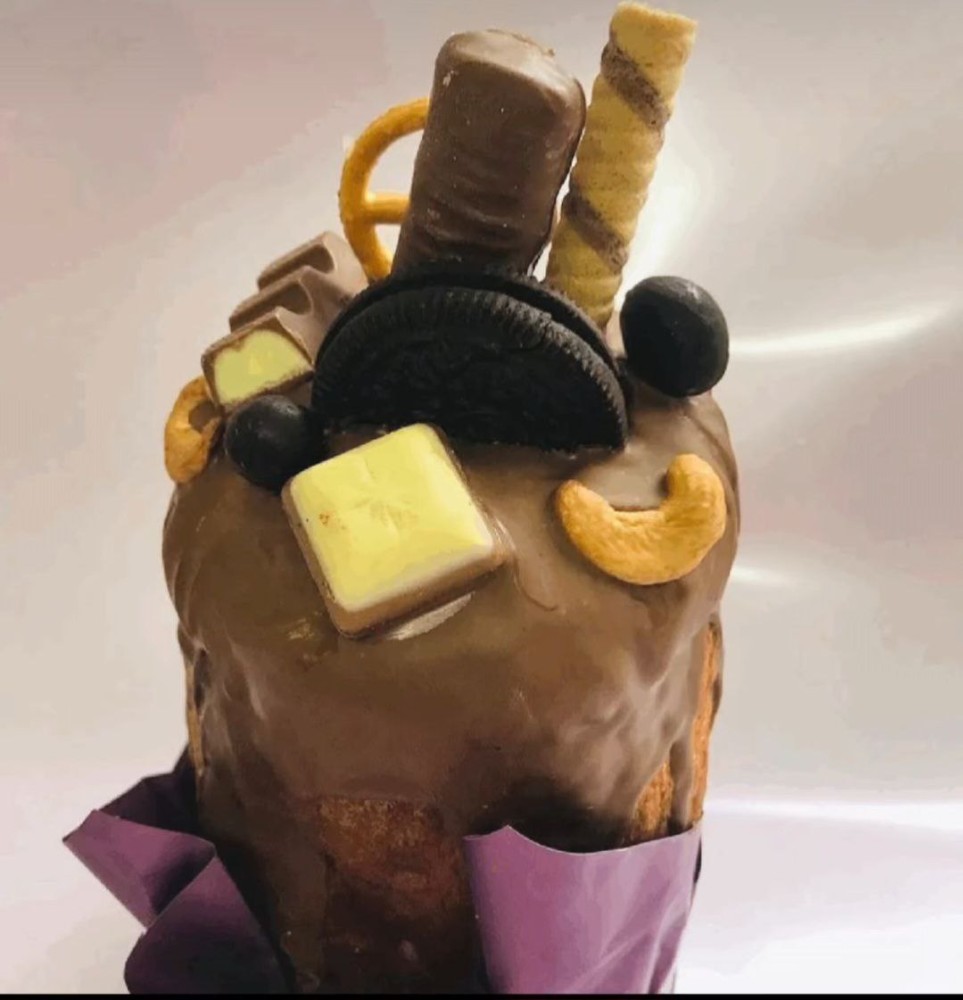 Паска "Снікерс" з карамеллю 500г.