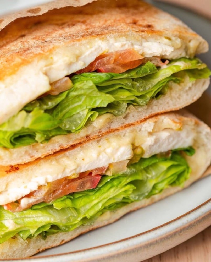 ПАНОЦЦО ЦЕЗАР З КУРКОЮ