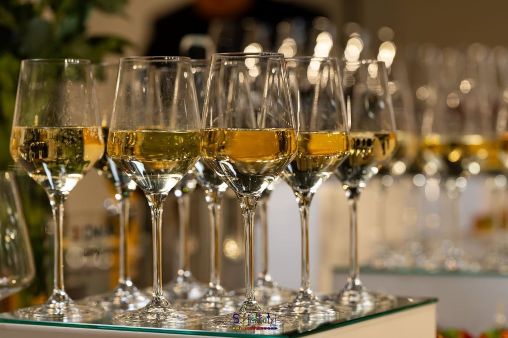 Оренда комплекту індивідуального посуду  