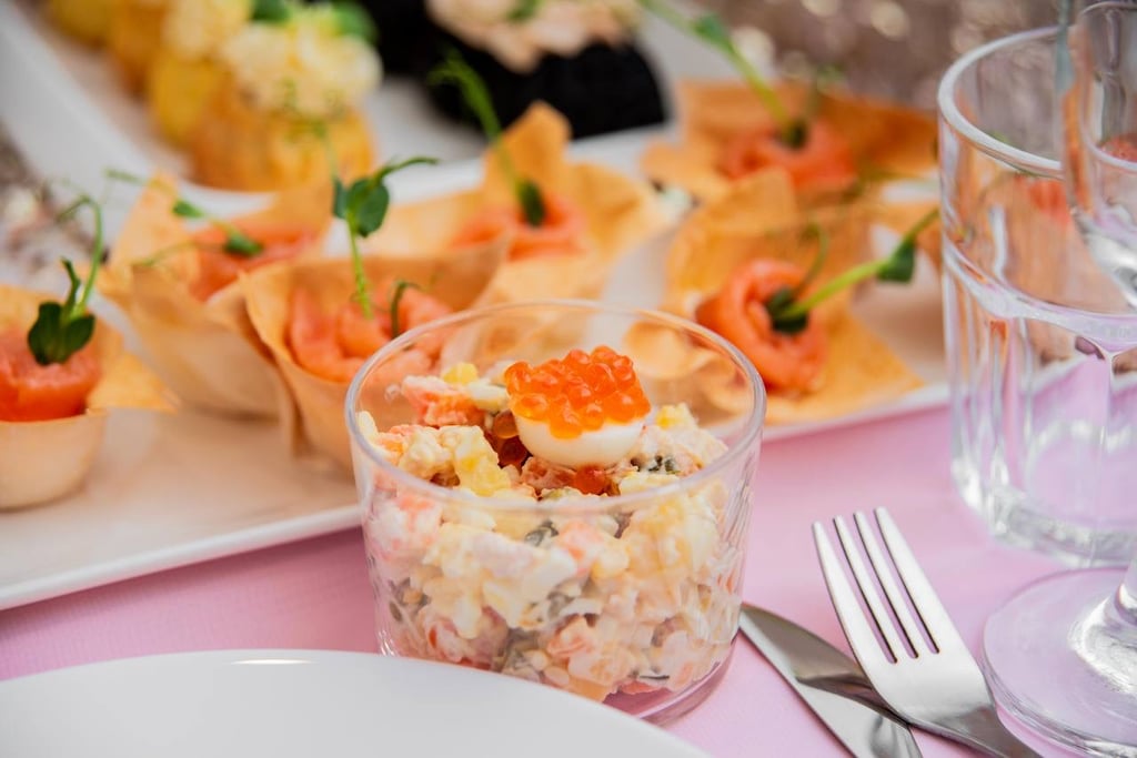 Олів'є з курочкою та кав'яром