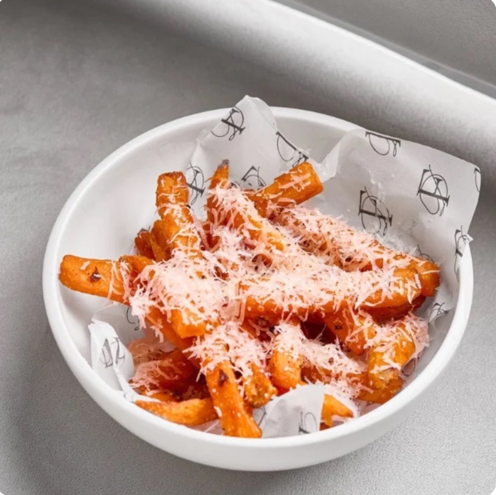 Батат фрі з пармезаном