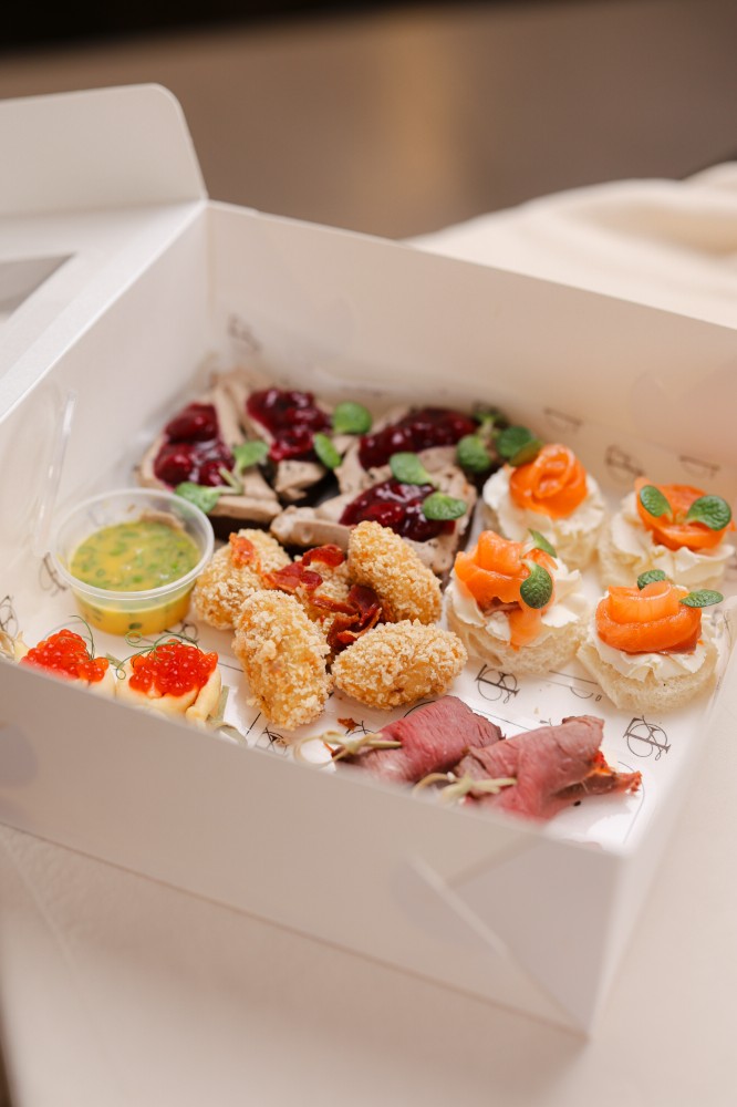 Бокс новорічних закусок