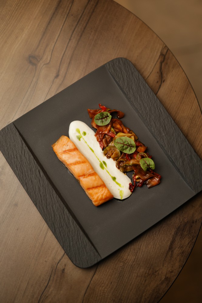 Філе лосося з овочами теріякі