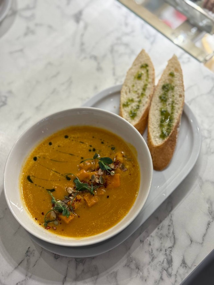 Гарбузовий крем-суп з кокосовим молоком