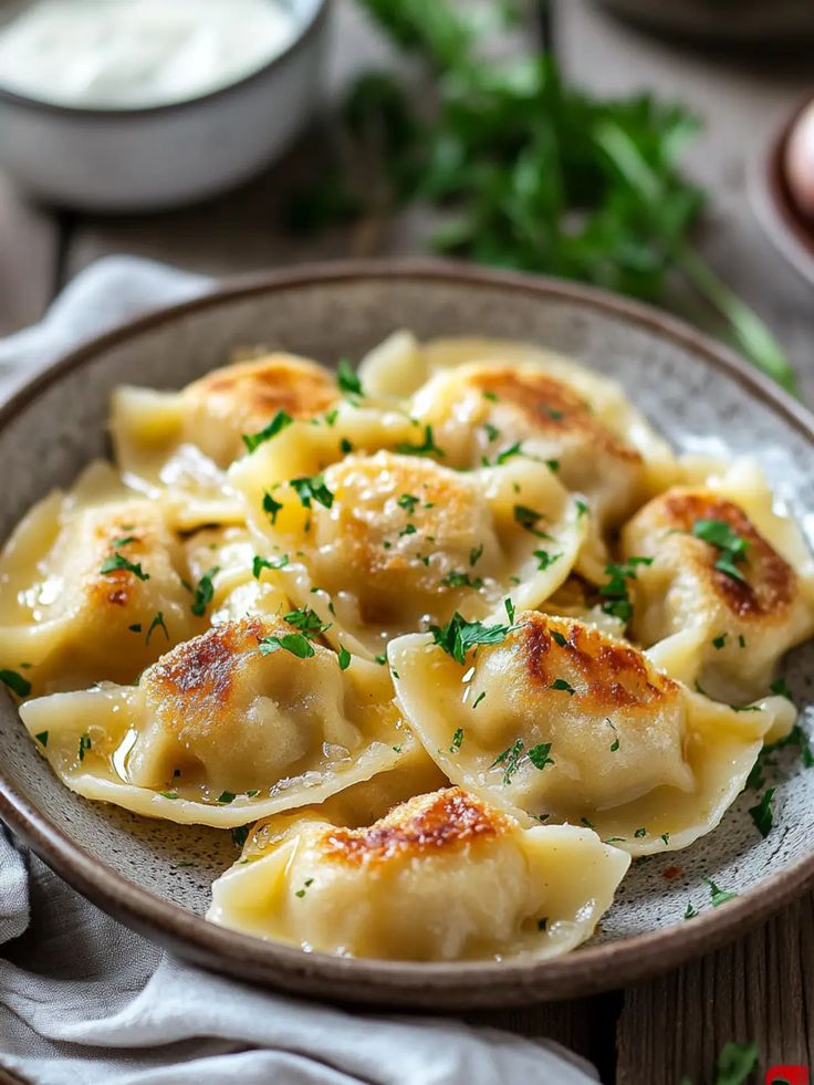 Вареники з маслом