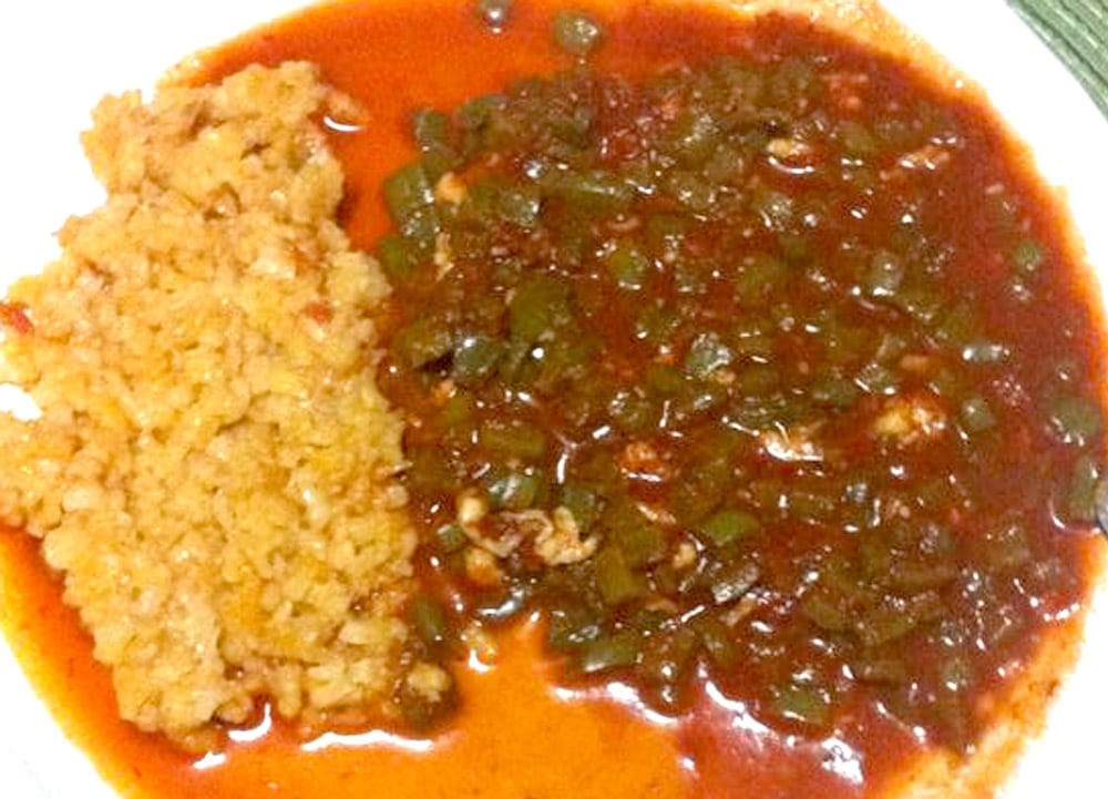 1/2 Nopales en Rojo