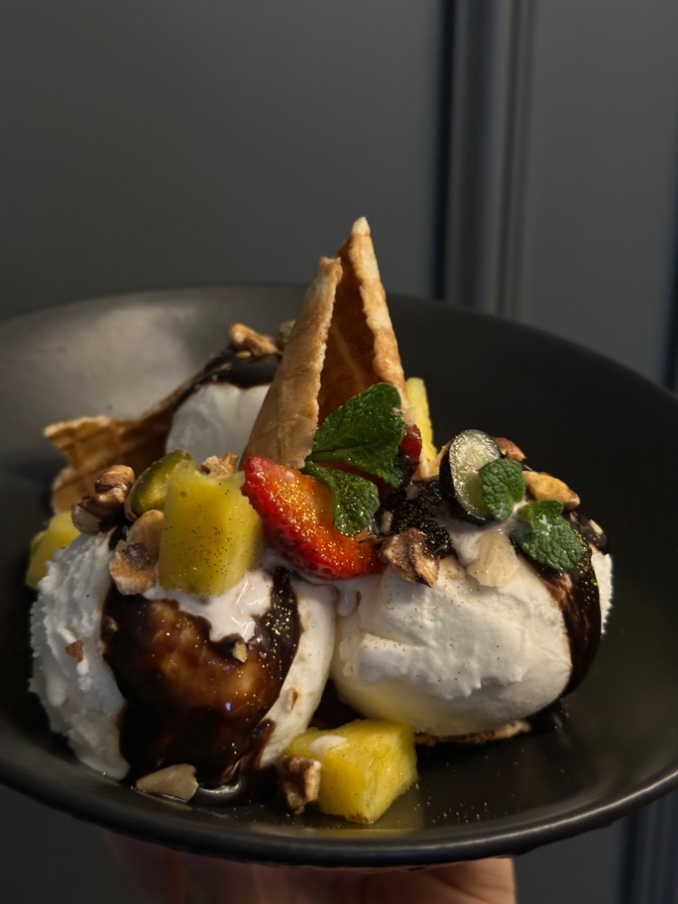 Морозиво (100% пломбір) з Додатками