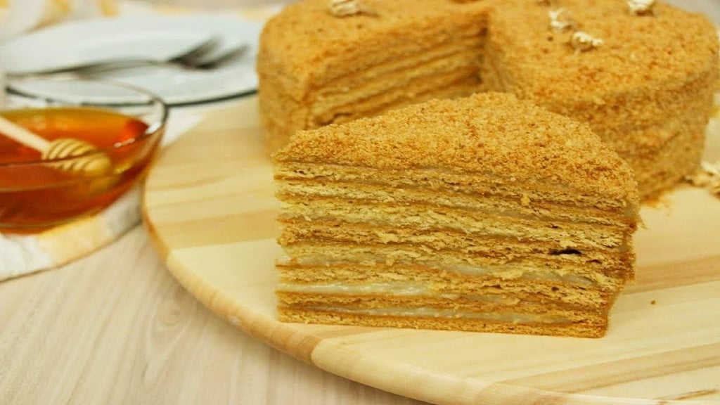 Honey cake (slice)