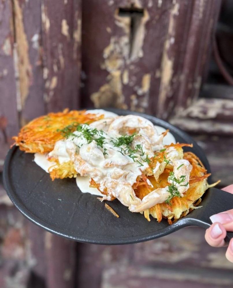 Hashbrown with chicken sauce