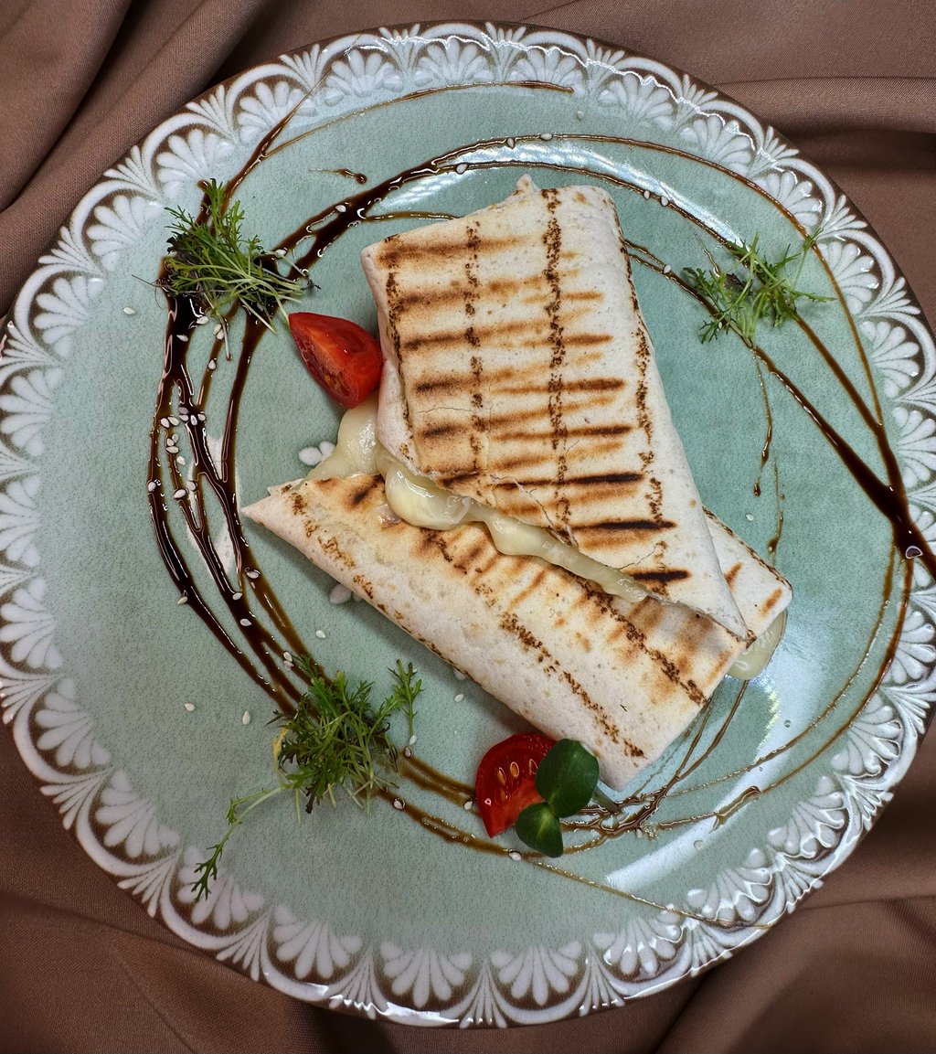Лаваш з сиром