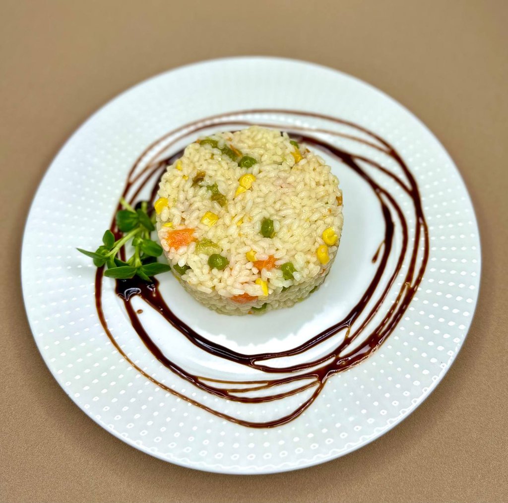 Рис з овочами