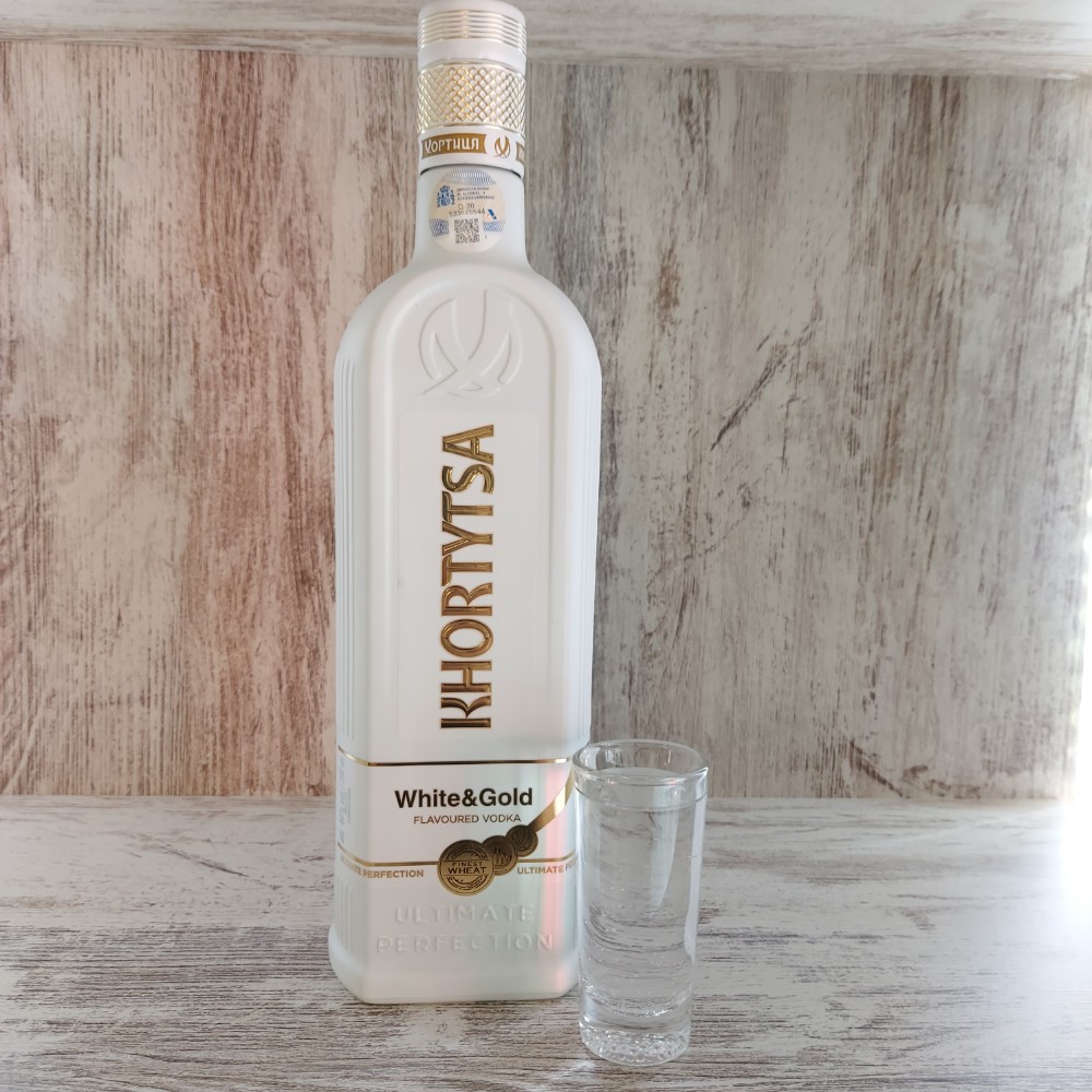 Хортиця White&Gold 30мл / Vodka Khortytsa White&Gold 30ml