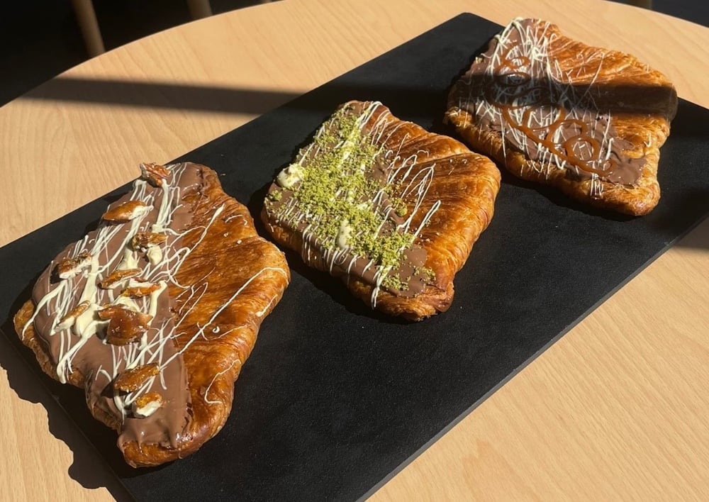 Flat Croissant 