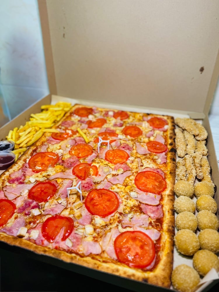 Піца БОКС "4 М'яса"-3200г.