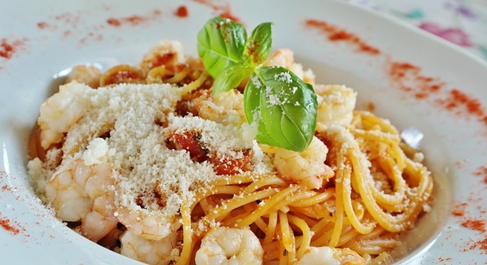 Pasta Alfredo con Jamon